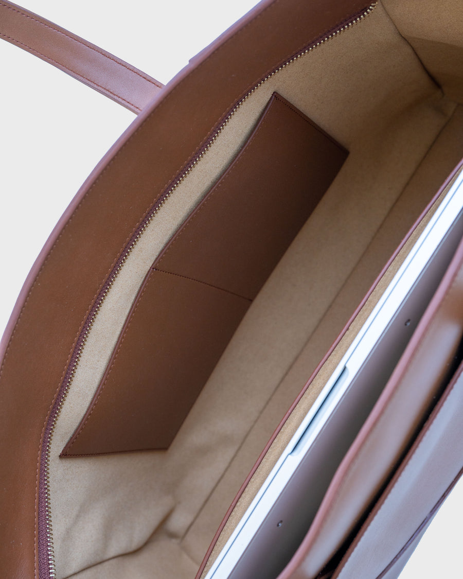 (NEW) ITALIAN ZIP TOTE