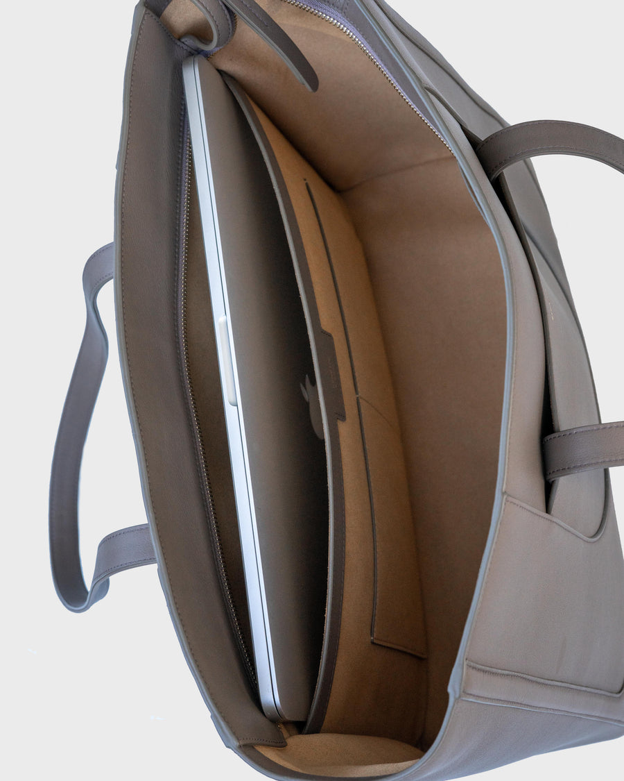 (NEW) ITALIAN ZIP TOTE