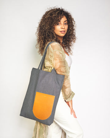 SUSTAINABLE SLIM CALI STRIP TOTE